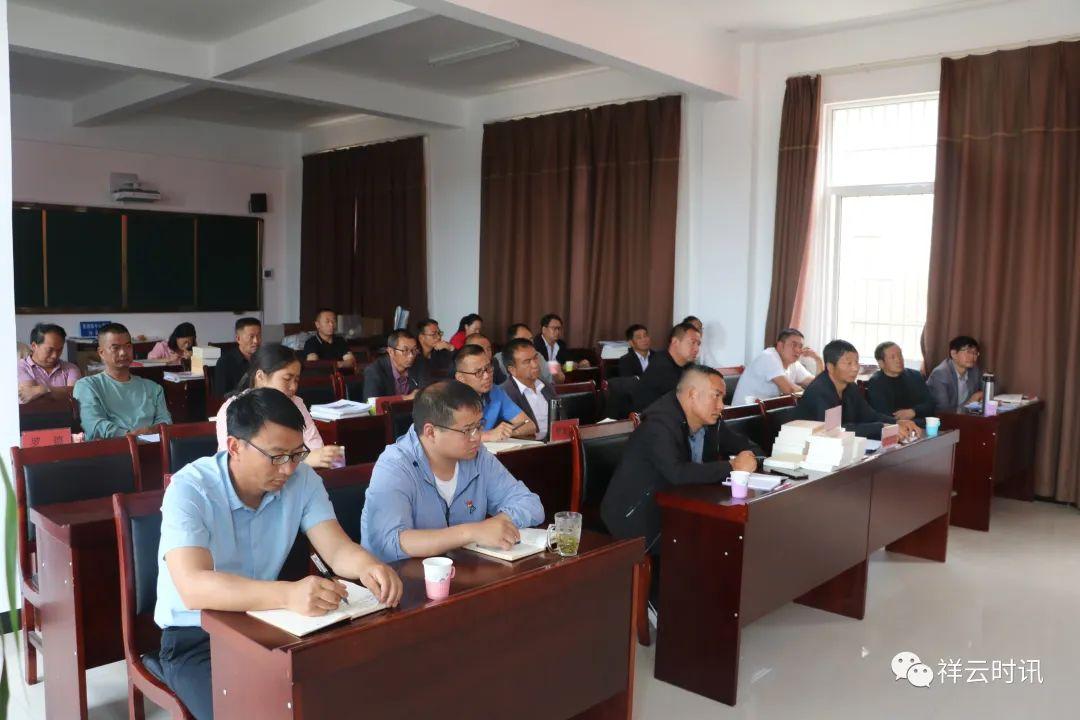 雙語學(xué)校分層教學(xué)模式的優(yōu)化策略