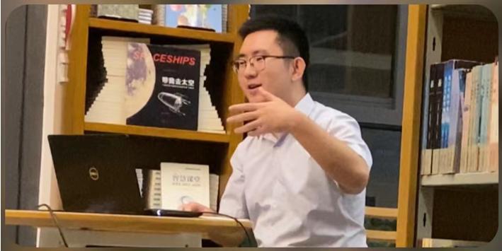 教師如何通過培訓(xùn)提升領(lǐng)導(dǎo)力和團(tuán)隊(duì)協(xié)作能力，策略與實(shí)踐探索