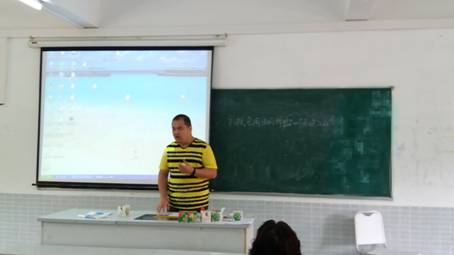 教師如何在團(tuán)隊(duì)中利用自身專長(zhǎng)推動(dòng)教學(xué)改革
