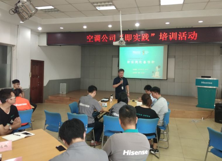 雙語教師協(xié)作應對課堂管理挑戰(zhàn)的策略