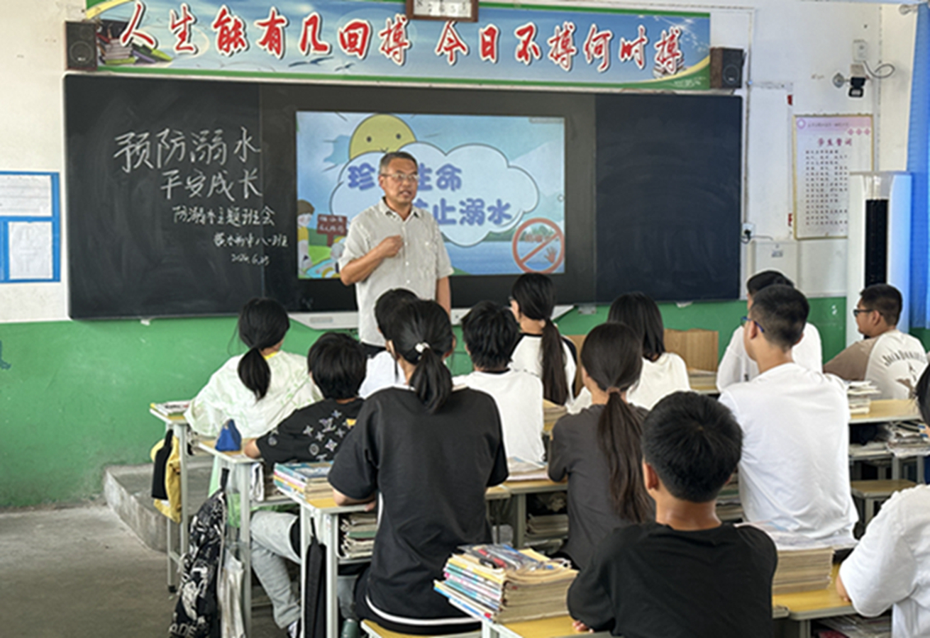孟津雙語學(xué)校杰出校友陳璐璐，教育之光中的璀璨明珠
