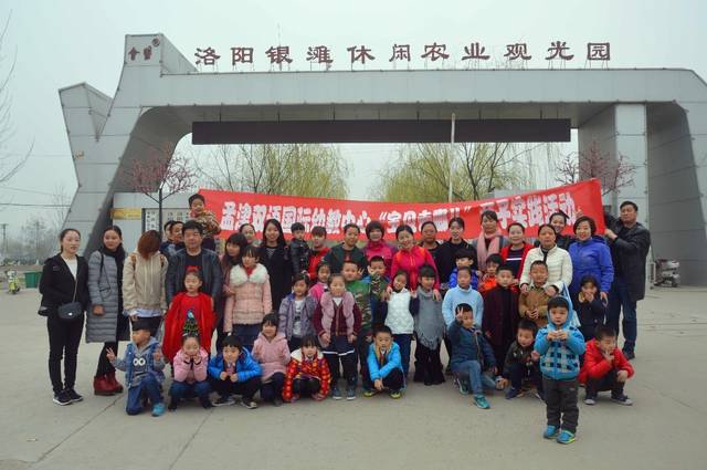 孟津雙語(yǔ)學(xué)校孩子嘔吐事件，真相探究與反思必要
