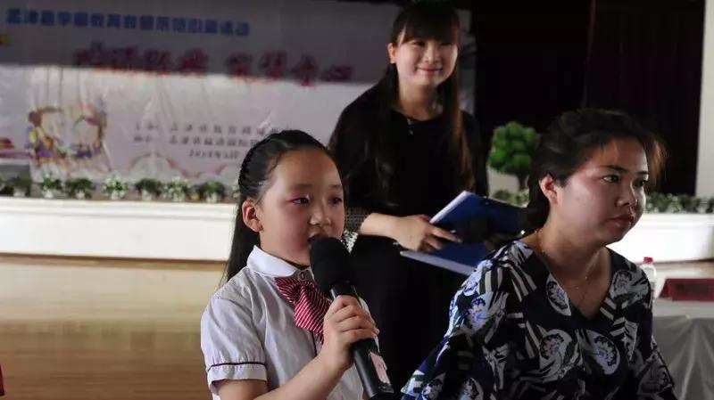 孟津雙語學(xué)校的小公主，我家女兒的校園生活