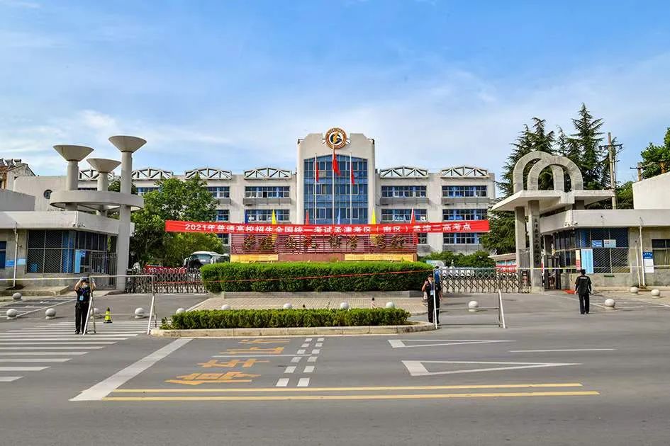 孟津雙語學校，高中教育的璀璨明珠閃耀之地