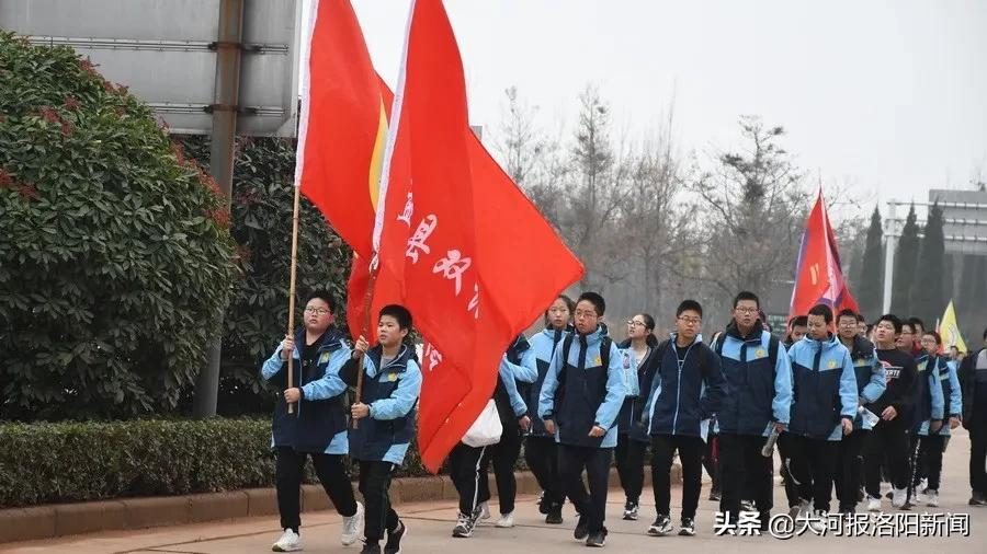 孟津雙語學(xué)校職業(yè)技術(shù)學(xué)院榜樣學(xué)生風(fēng)采展示（第20期）展示優(yōu)秀學(xué)子風(fēng)采