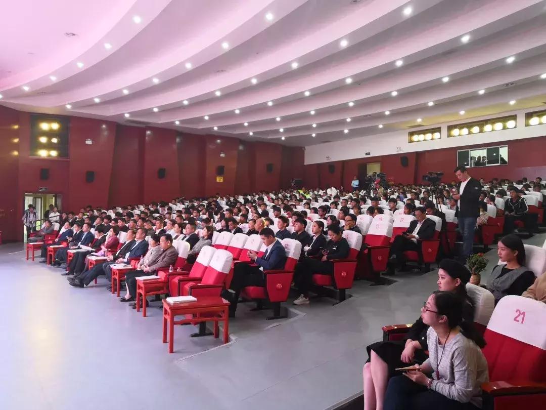我校榮獲第十一屆學創(chuàng)杯全國大學生創(chuàng)業(yè)總決賽一等獎榮耀時刻