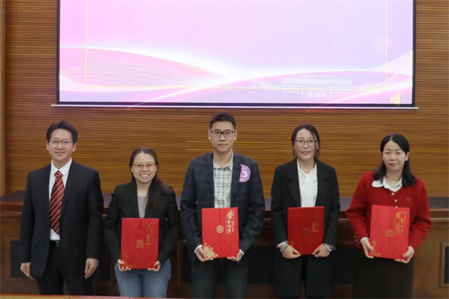 喜訊，我校在大學生思政課堂E起學活動中榮獲優(yōu)秀組織榮譽