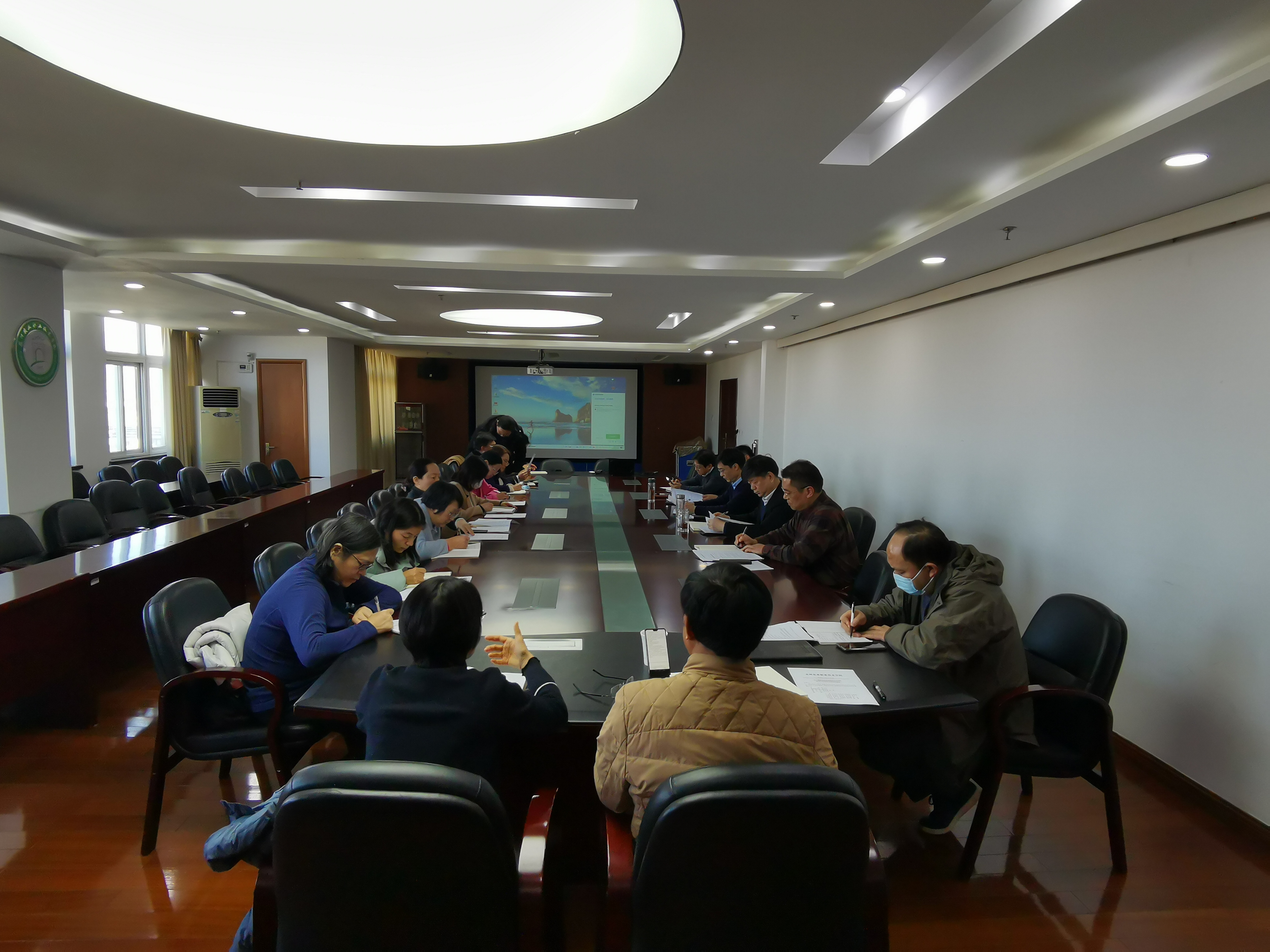 學校召開第三屆第三次學術委員會全體會議，聚焦學術發(fā)展，共謀未來篇章