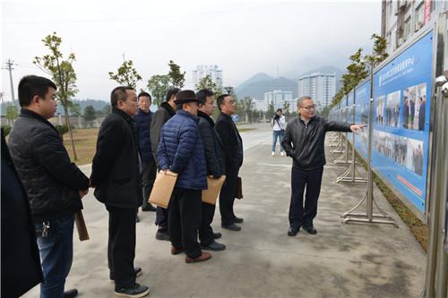 崔耕虎赴巫溪職教中心考察交流，共謀深化合作發(fā)展之路