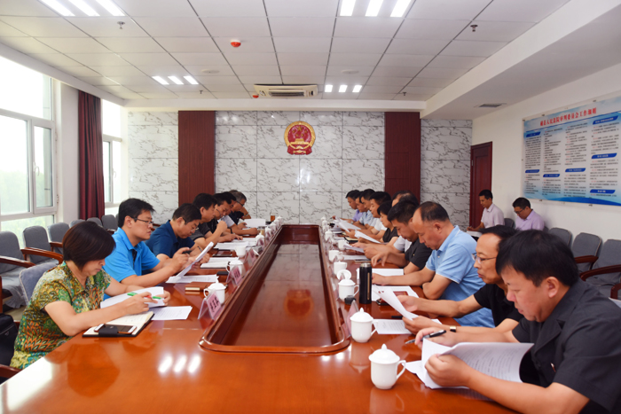 市人大來學(xué)院調(diào)研一法一條例貫徹落實情況