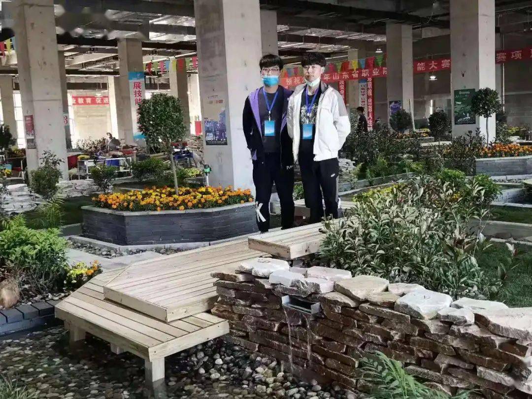 我院園藝技術(shù)教學(xué)團(tuán)隊(duì)榮獲山東省級(jí)創(chuàng)新團(tuán)隊(duì)榮譽(yù)稱(chēng)冠