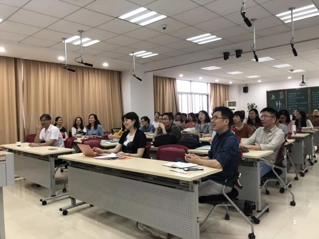 學(xué)院課程思政改革研討會召開