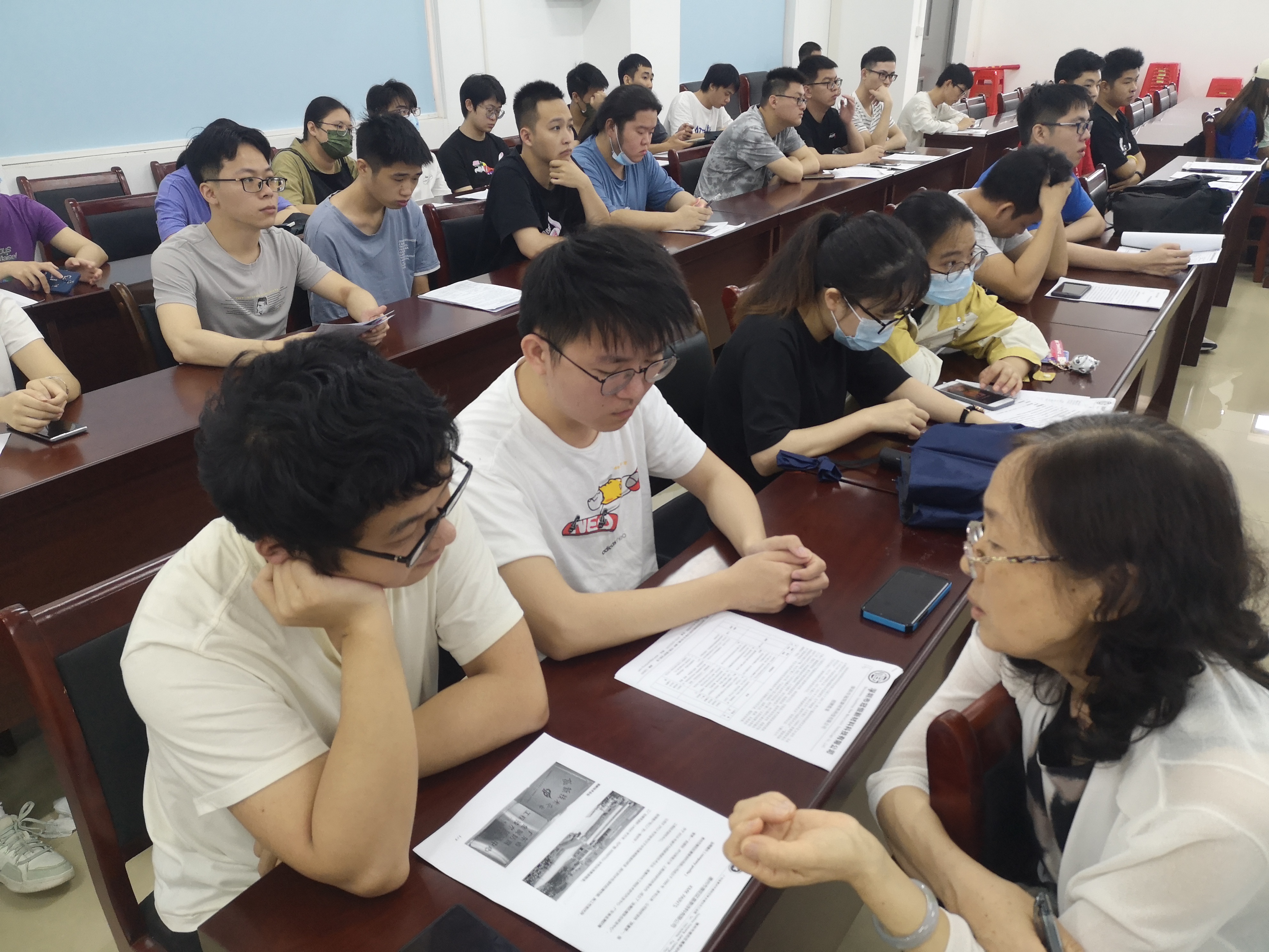 開學(xué)第一天，學(xué)院就業(yè)工作開啟全新篇章