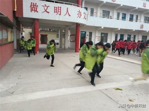 學院開展落實消防責任 防范安全風險消防疏散演練活動紀實
