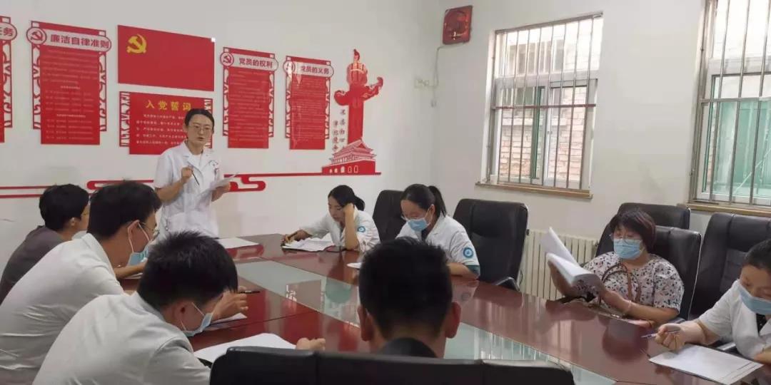 我院歡送2021年秋季應(yīng)征入伍大學(xué)生奔赴軍營(yíng)