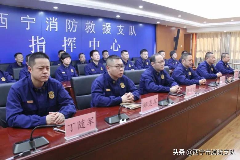 我院舉行熱烈隆重的2021級新生開學(xué)典禮暨軍訓(xùn)開訓(xùn)儀式