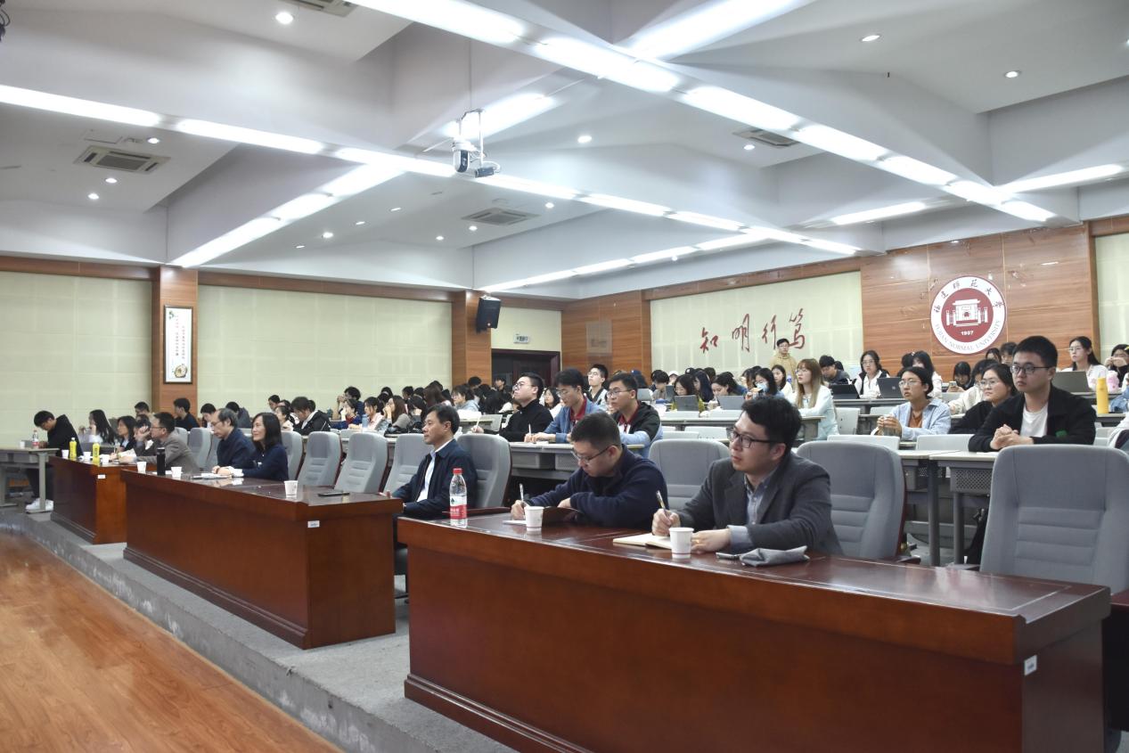 我院舉辦堅(jiān)持依法治國 加強(qiáng)依法治校法治專題講座