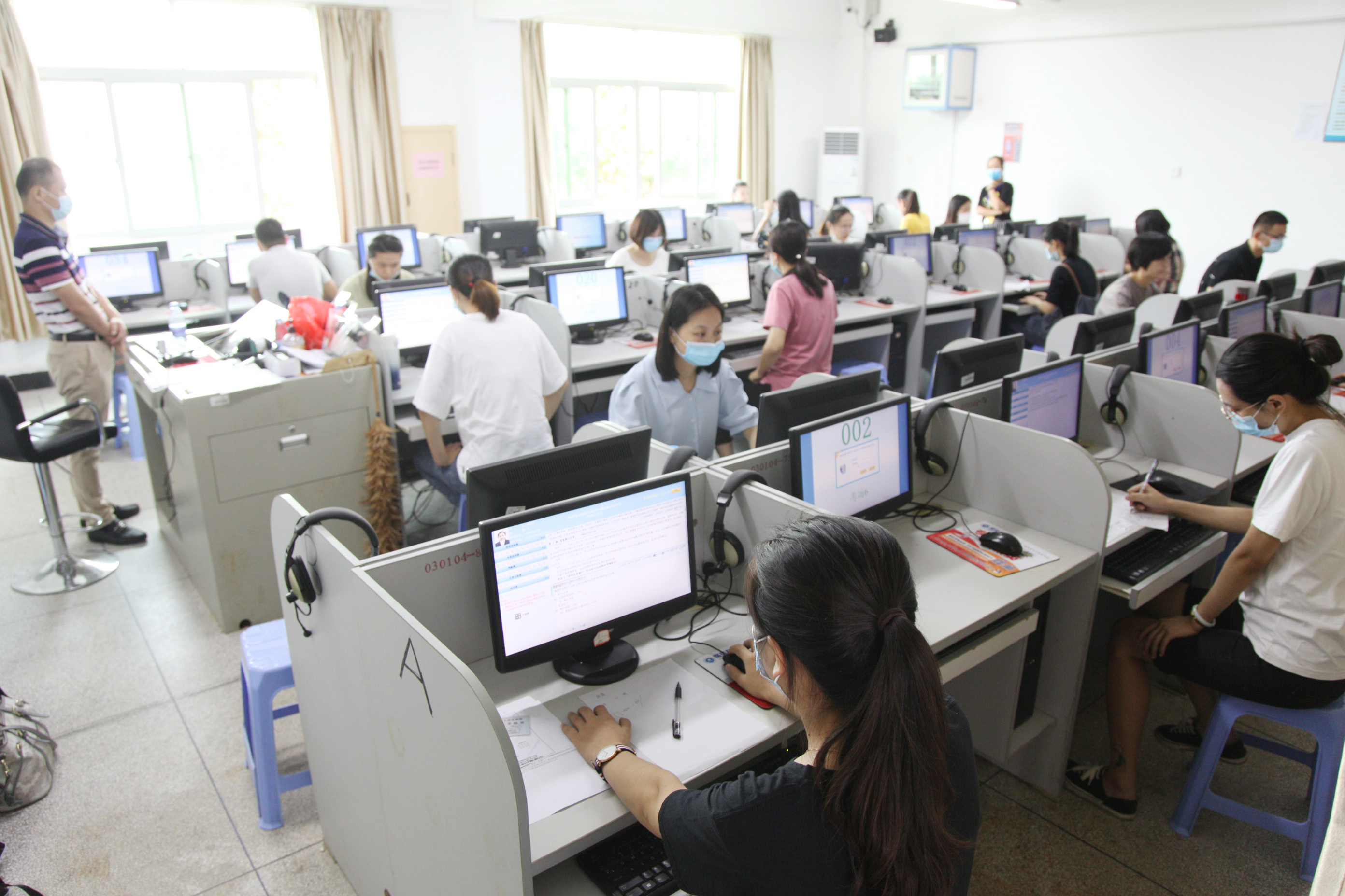 全國會計專業(yè)技術初中高級資格考試——2020年度考試盛典紀實