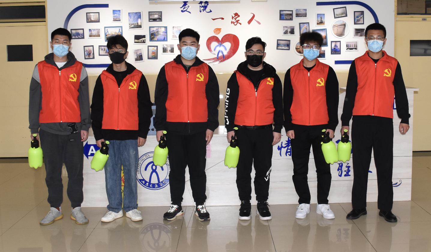 我院在各宿舍區(qū)開展疫情防控黨員志愿服務(wù)活動的實(shí)踐與思考